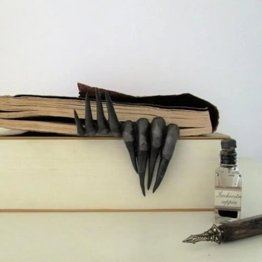 "Thriller Devil’s Hand” – Horror Bookmark & Halloween Decoration