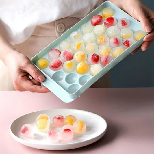 33 Ice Boll Cube Trays For Freezer Ice Ball Maker Mold Mini Circle Round Ice Cube Mold with Lid Making PCs for Cocktail Whiskey
