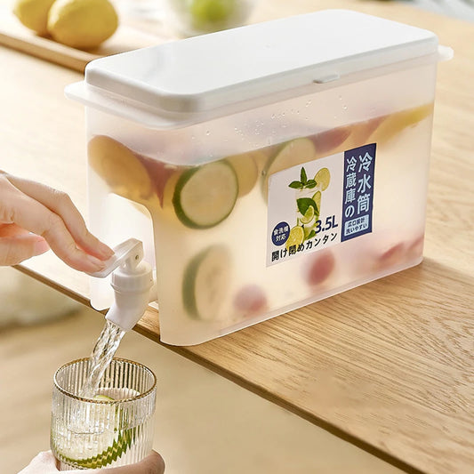 Cold Water Kettle with Faucet Beverage Dispenser 3.5L Water Jug Lemonade Juice Container Water Pitcher for Refrigerator Kitchen